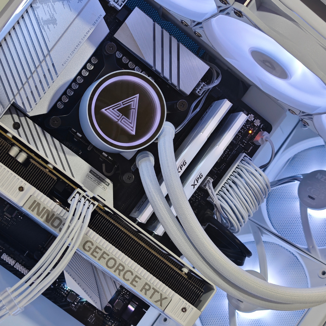 TRUST Evolution AMD Ryzen 7 9700X・RTX5070 ゲーミングPC TE-5RN7V2